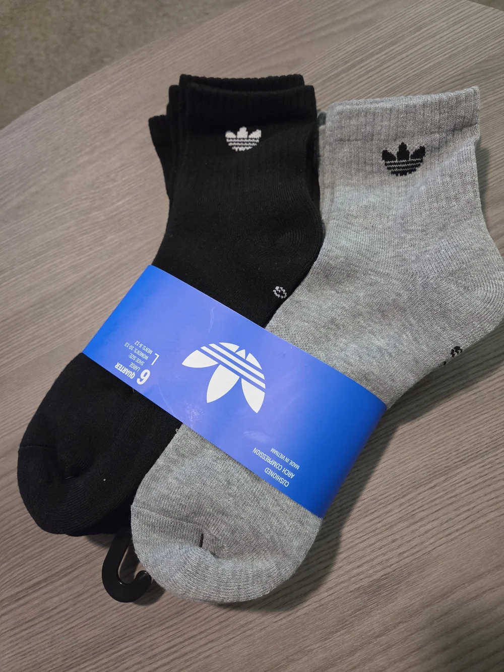 adidas Cushioned Arch Compression Men's Athletic Crew Socks  (6 Pack)